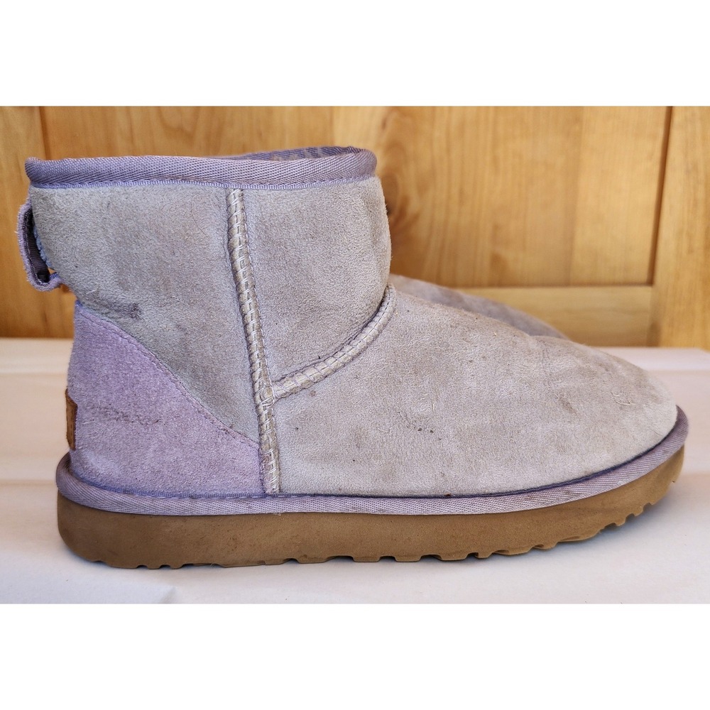 UGG Sz 8 Lavender Purple Suede Classic Mini Boots Y2K Pastel Girly Feminine